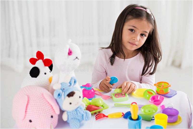 Развивающие игрушки для малышей: польза и какие бывают виды игрушек