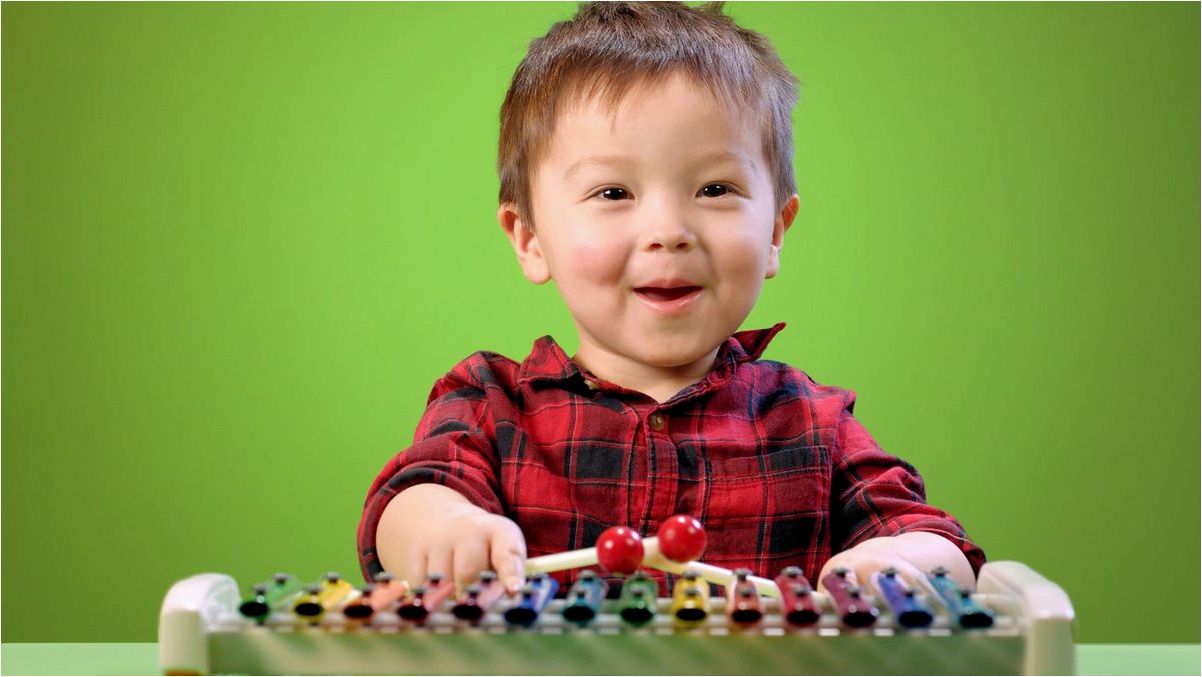 Развивающие игрушки для малышей: польза и какие бывают виды игрушек