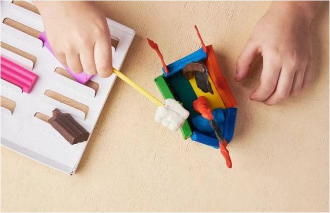 Развивающие игрушки для малышей: польза и какие бывают виды игрушек