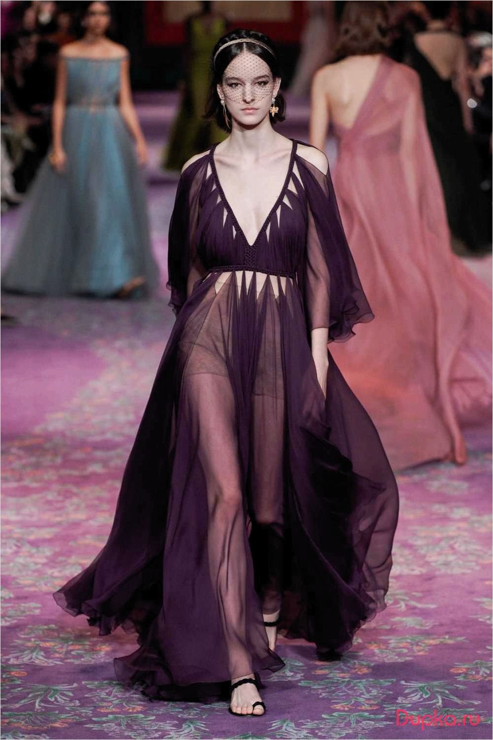 Коллекция Christian Dior Haute Couture весна 2024: новые тренды сезона